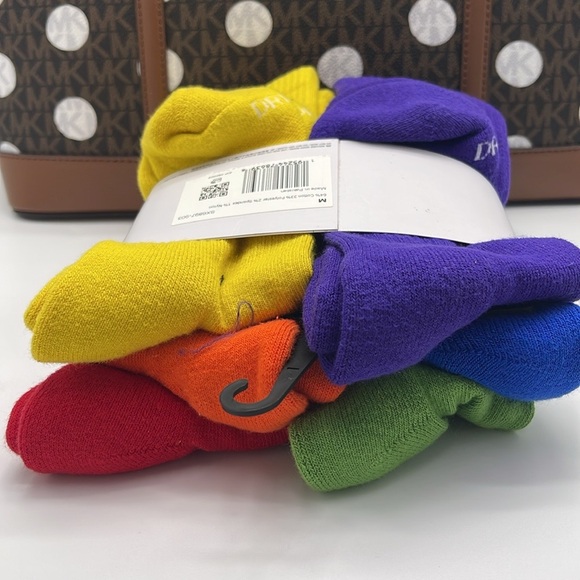 Nike Everyday Plus Cushioned
Training Crew Socks (6 Pairs) - Picture 12 of 16